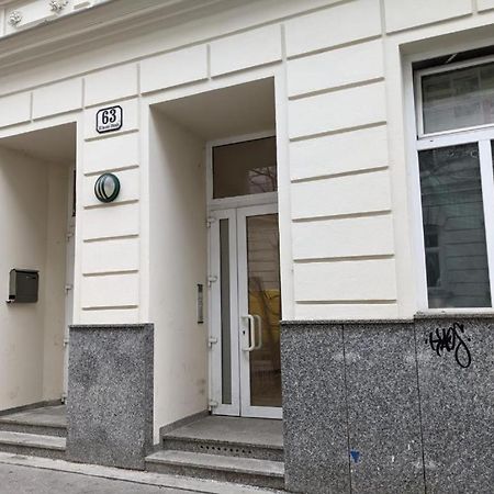 Easybook-In Hotel Vienna Exterior photo