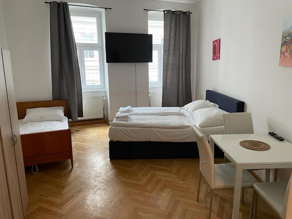 Easybook-In Hotel Vienna Exterior photo