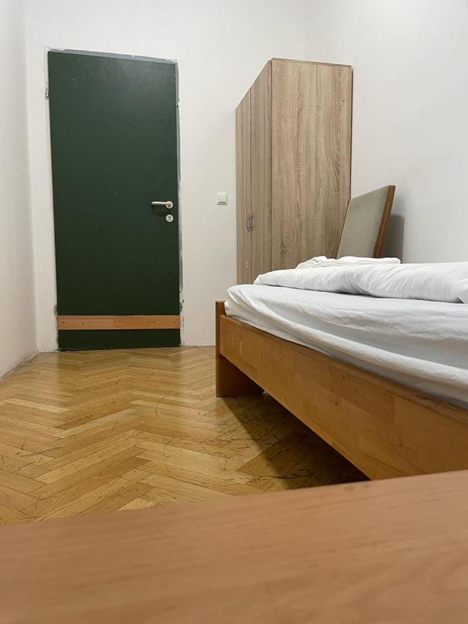 Easybook-In Hotel Vienna Exterior photo